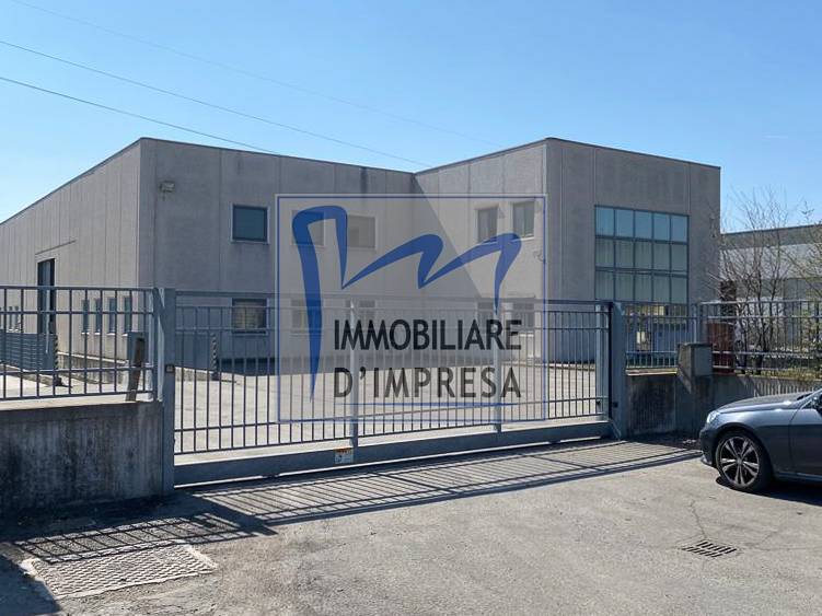 locale commerciale in vendita a Fontevivo