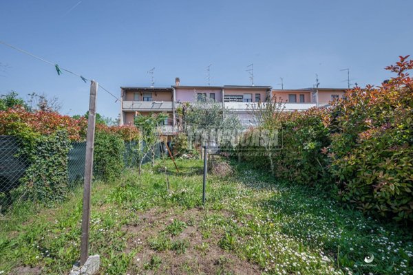 casa indipendente in vendita a Fontevivo