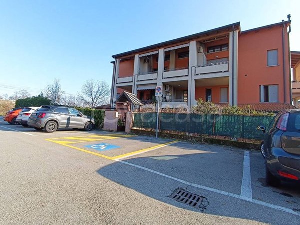 appartamento in vendita a Fontevivo in zona Ponte Taro