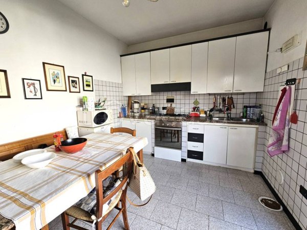 casa indipendente in vendita a Fontevivo in zona Ponte Taro
