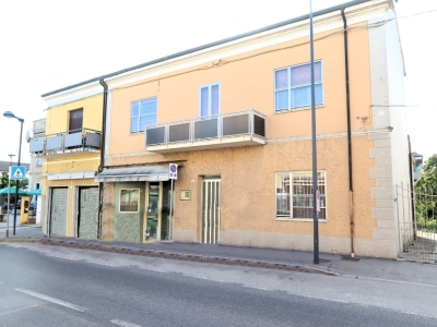 casa indipendente in vendita a Fontevivo