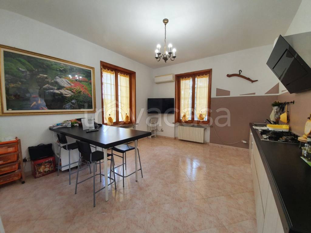appartamento in vendita a Fontevivo in zona Romitaggio