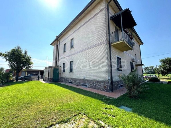 appartamento in vendita a Fontevivo in zona Bellena