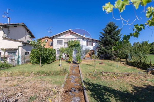 casa indipendente in vendita a Fontevivo in zona Bianconese