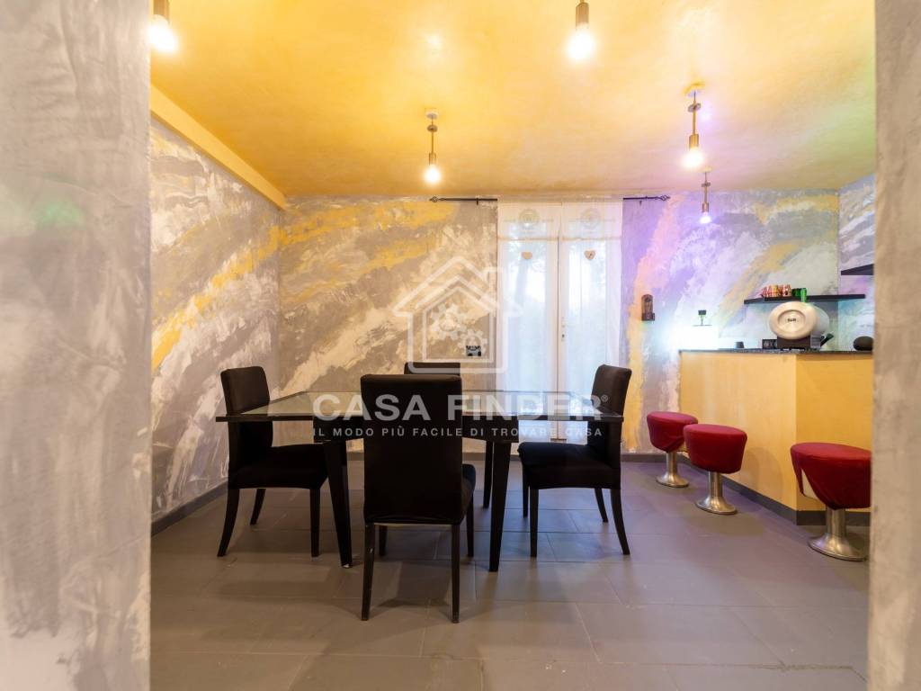 casa indipendente in vendita a Fontevivo in zona Ponte Taro