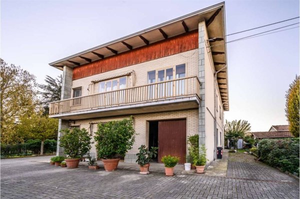 casa indipendente in vendita a Fontevivo in zona Ponte Taro