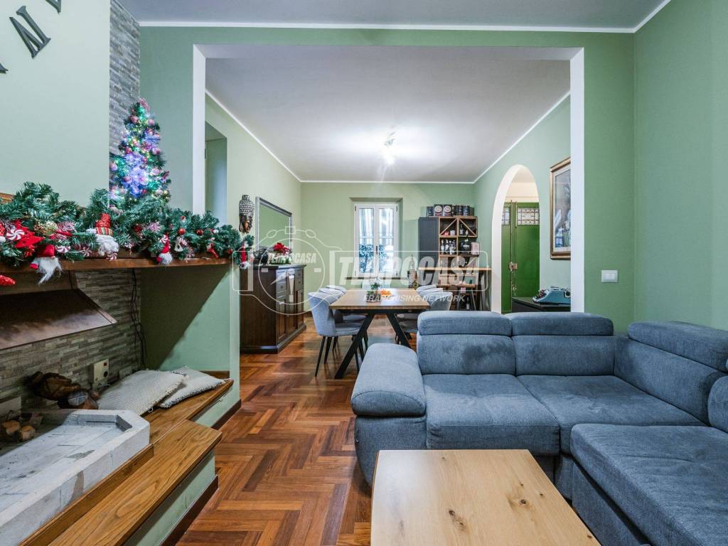 casa indipendente in vendita a Fontevivo