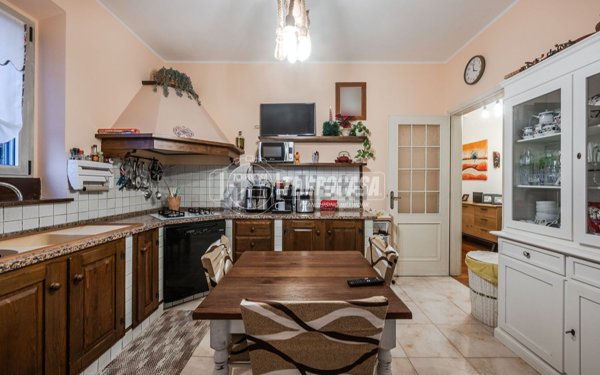 casa indipendente in vendita a Fontevivo