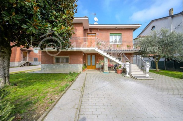 casa indipendente in vendita a Fontevivo