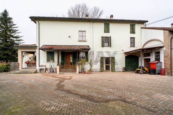 casa indipendente in vendita a Fontevivo