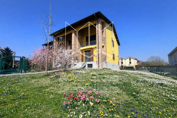 casa indipendente in vendita a Fontevivo in zona Torchio