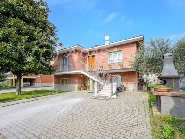 casa indipendente in vendita a Fontevivo in zona Ponte Taro
