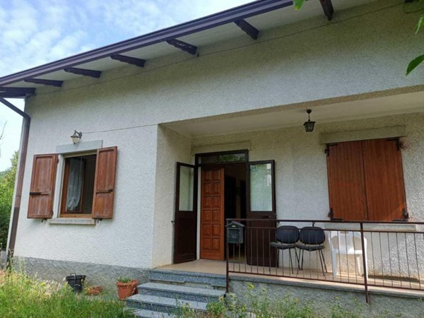casa indipendente in vendita a Fornovo di Taro