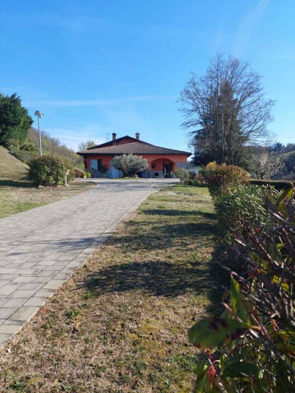 casa indipendente in vendita a Fornovo di Taro in zona Riccò