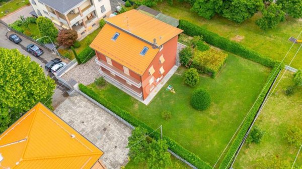 casa indipendente in vendita a Fornovo di Taro in zona Riccò
