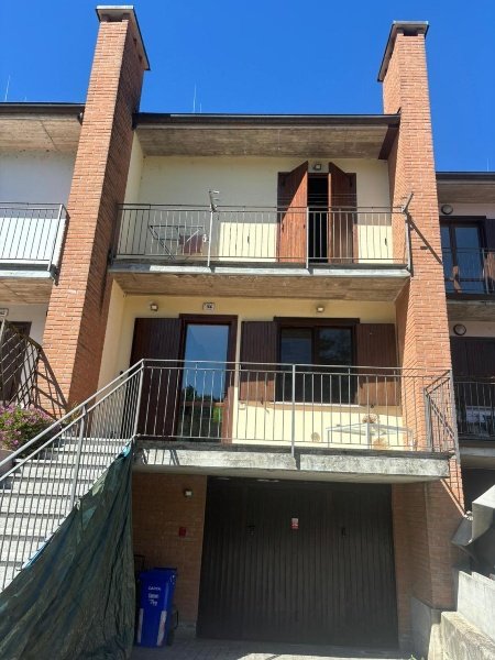 casa indipendente in vendita a Fornovo di Taro in zona Sivizzano