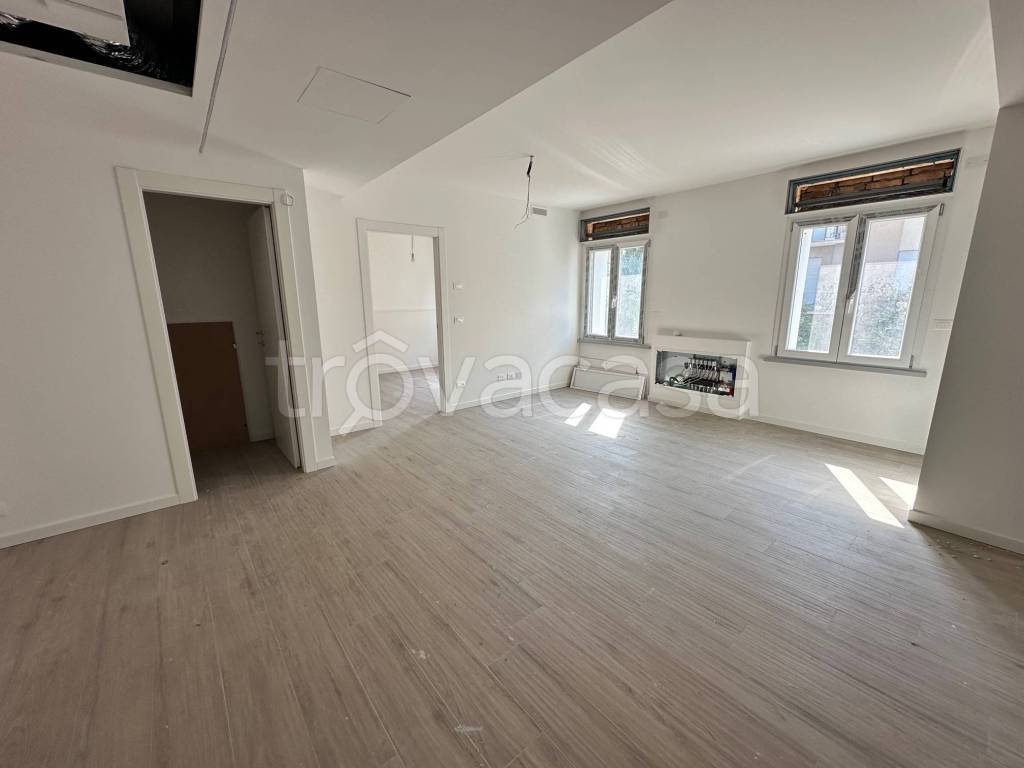 appartamento in vendita a Fornovo di Taro in zona Piazza