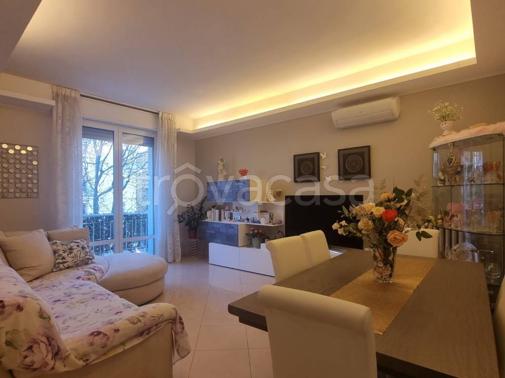 appartamento in vendita a Fornovo di Taro in zona Piazza