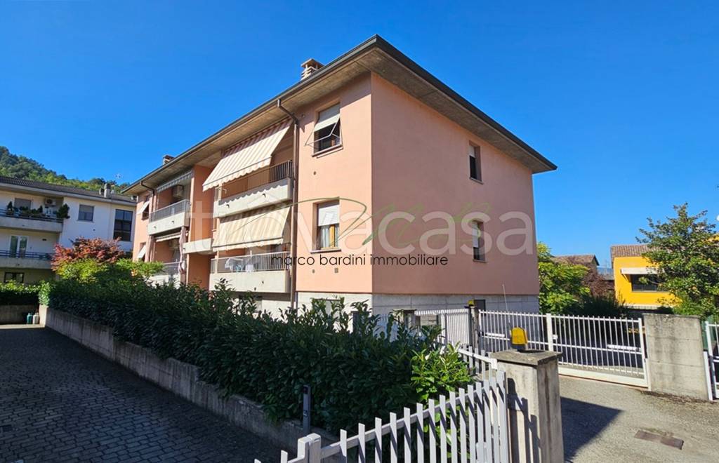 appartamento in vendita a Fornovo di Taro