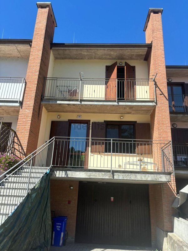 casa indipendente in vendita a Fornovo di Taro