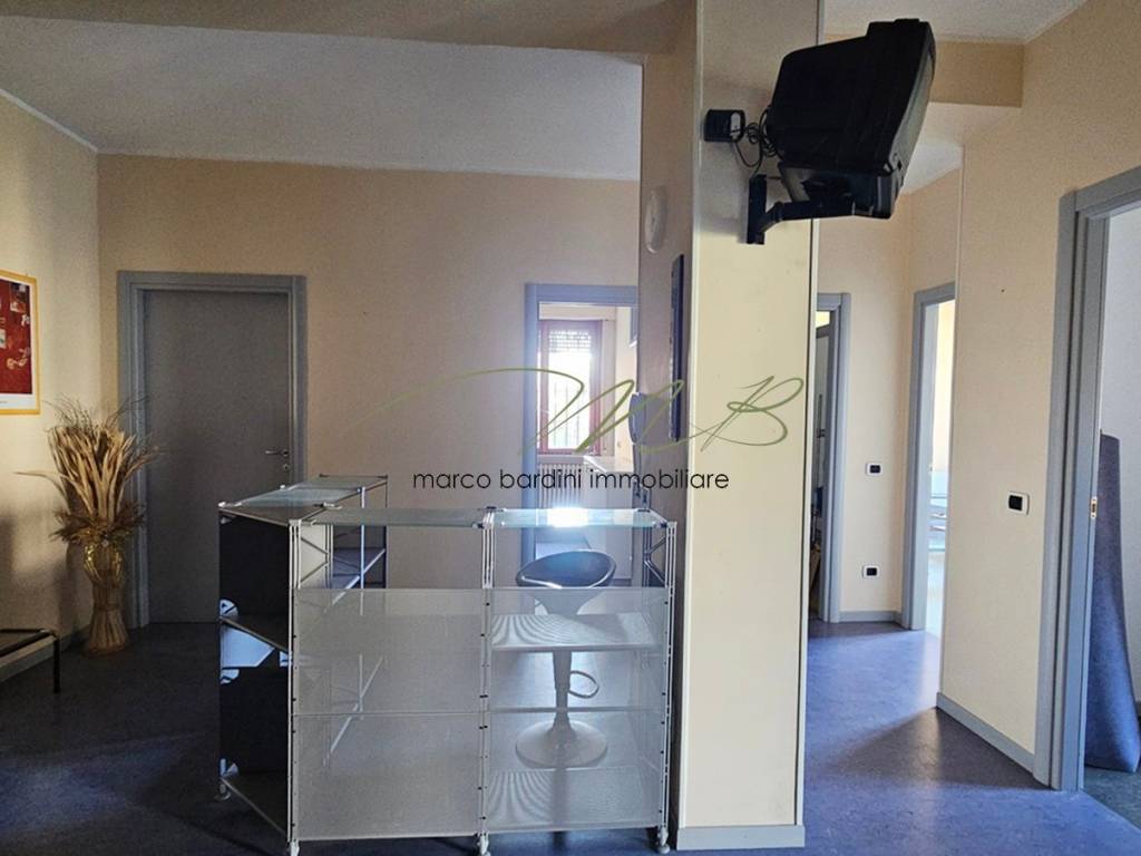 appartamento in vendita a Fornovo di Taro in zona Piazza