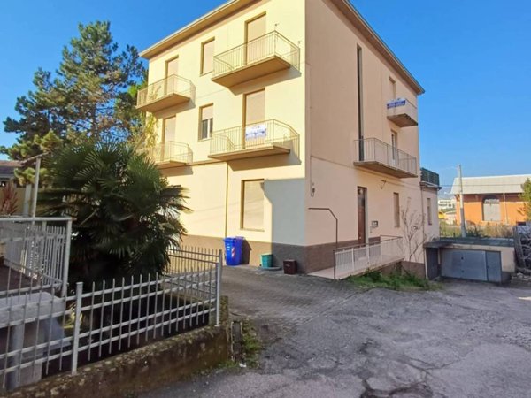 appartamento in vendita a Fornovo di Taro