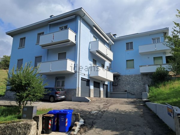 appartamento in vendita a Fornovo di Taro in zona Piazza