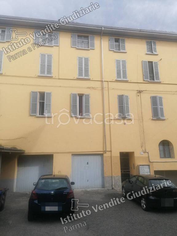 appartamento in vendita a Fornovo di Taro in zona Piazza