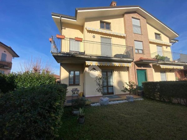 appartamento in vendita a Fornovo di Taro in zona Riccò