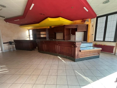 negozio in vendita a Fornovo di Taro