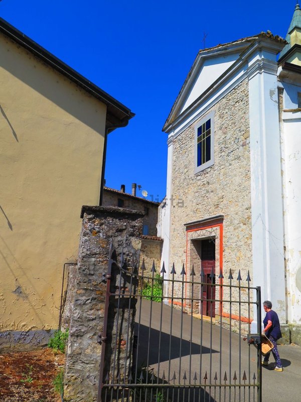 attico in vendita a Fornovo di Taro in zona Sivizzano