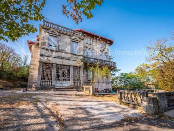 casa indipendente in vendita a Fornovo di Taro