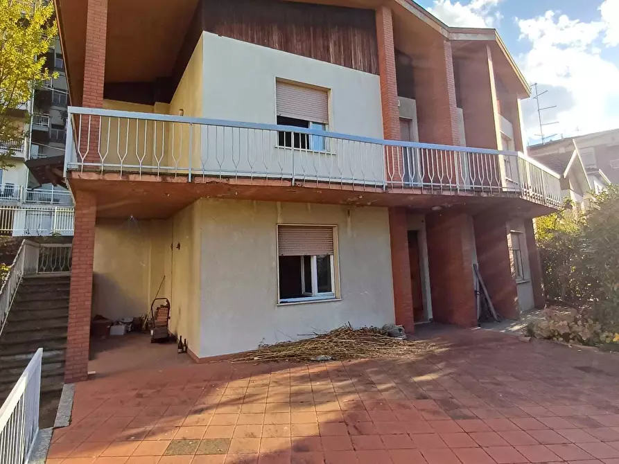 casa indipendente in vendita a Fornovo di Taro