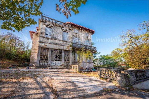 casa indipendente in vendita a Fornovo di Taro
