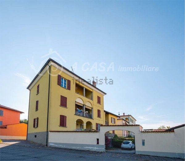 appartamento in vendita a Fornovo di Taro in zona Riccò