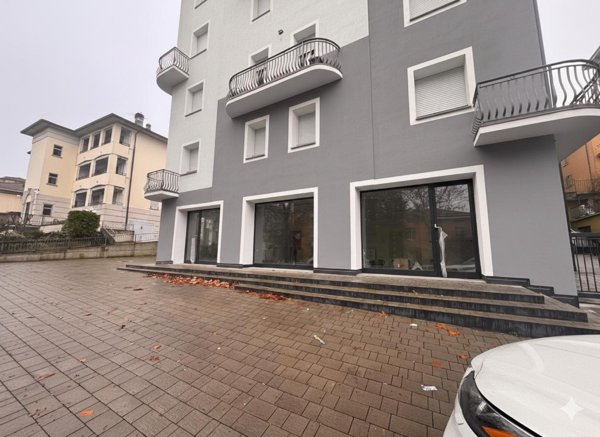 appartamento in vendita a Fornovo di Taro in zona Piazza