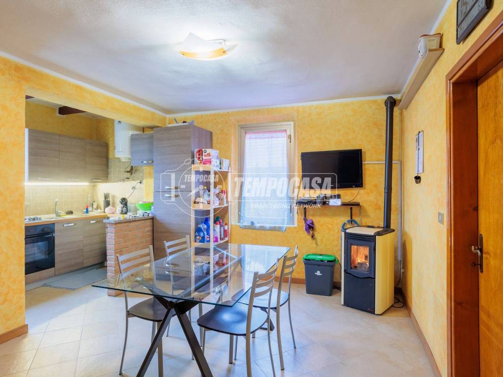 appartamento in vendita a Fornovo di Taro