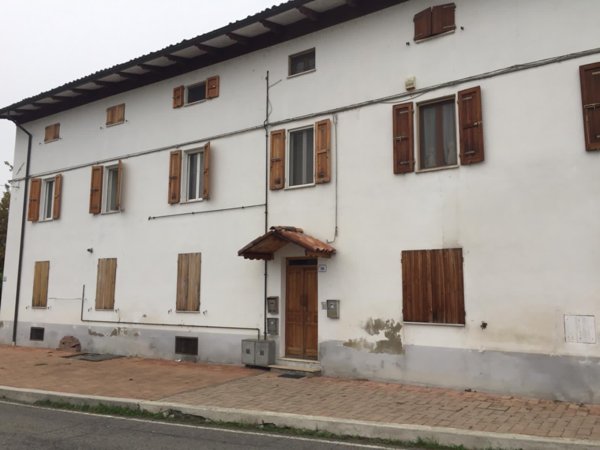 appartamento in vendita a Fornovo di Taro in zona Sivizzano