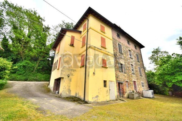 casa indipendente in vendita a Fornovo di Taro in zona Faseto