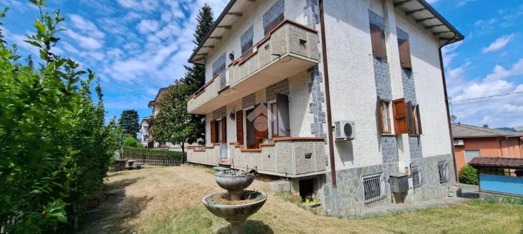 casa indipendente in vendita a Fornovo di Taro in zona Riccò