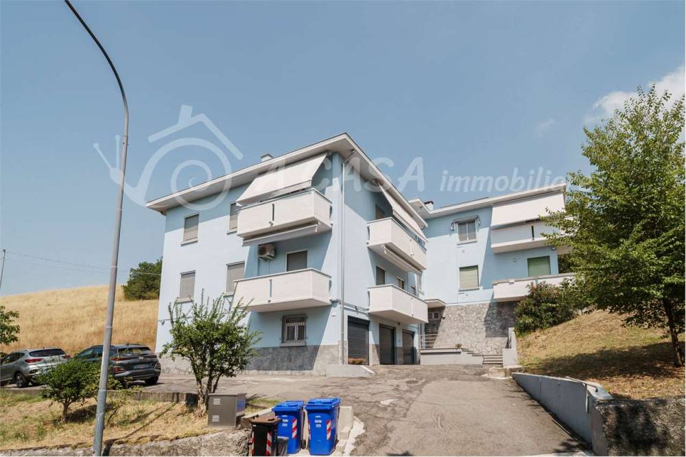 appartamento in vendita a Fornovo di Taro in zona Provinciali