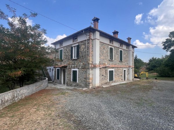 appartamento in vendita a Fornovo di Taro in zona Citerna