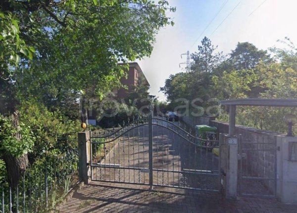 appartamento in vendita a Fornovo di Taro in zona Provinciali