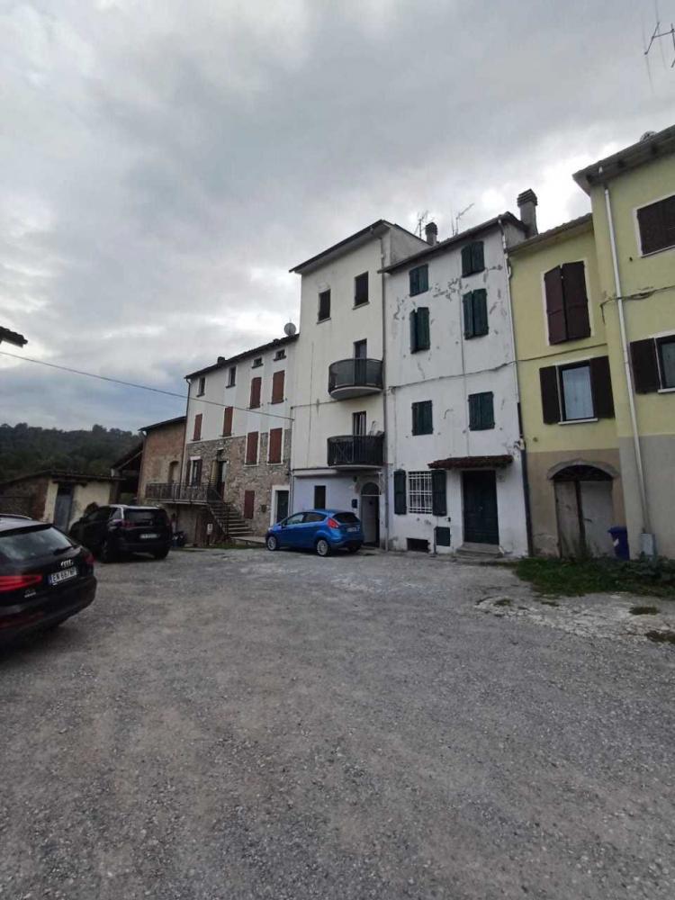 attico in vendita a Fornovo di Taro in zona Salita-Riola