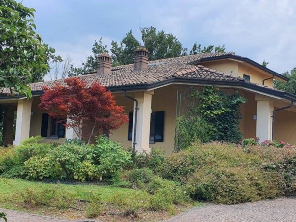 casa indipendente in vendita a Fornovo di Taro