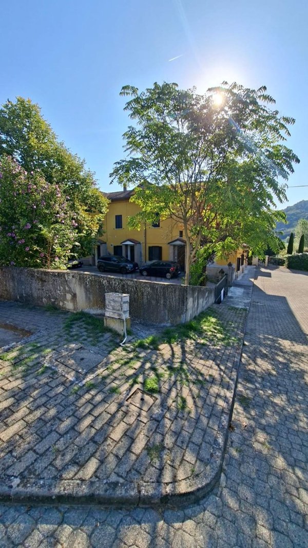 appartamento in vendita a Fornovo di Taro