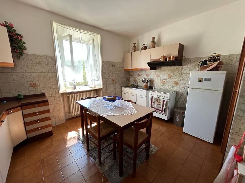 appartamento in vendita a Fornovo di Taro in zona Sivizzano