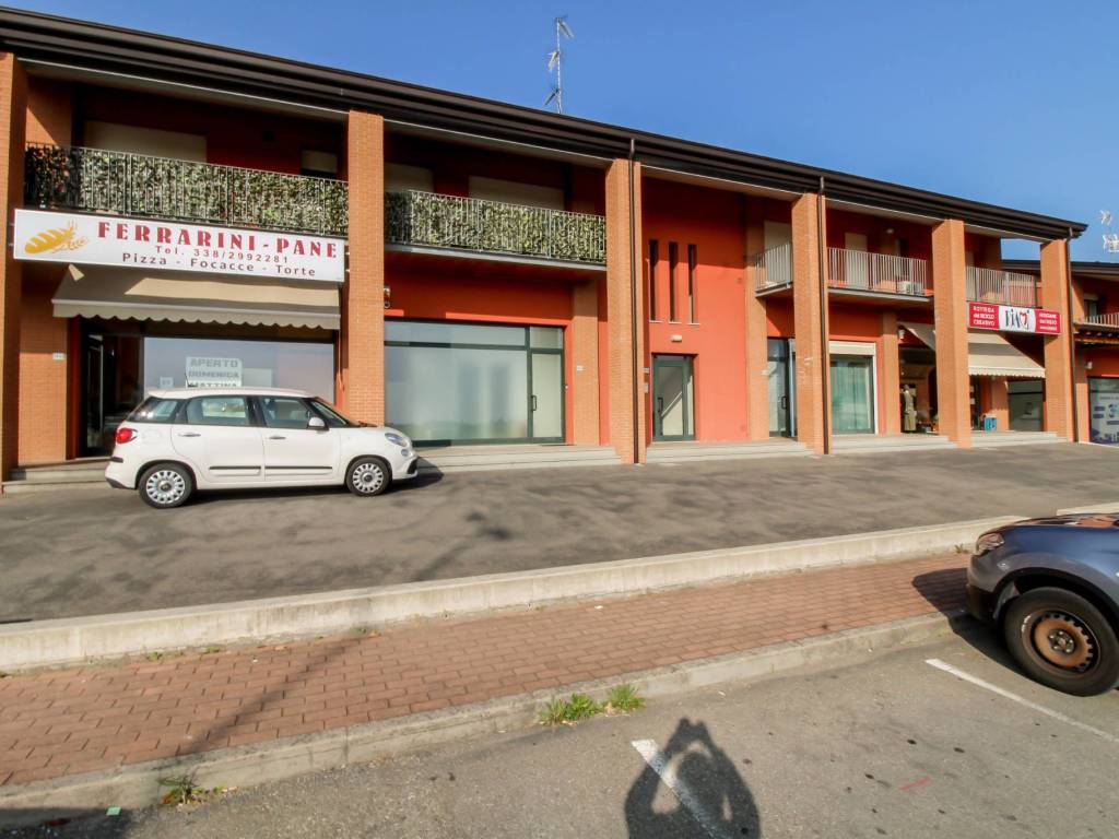 appartamento in vendita a Langhirano in zona Pilastro