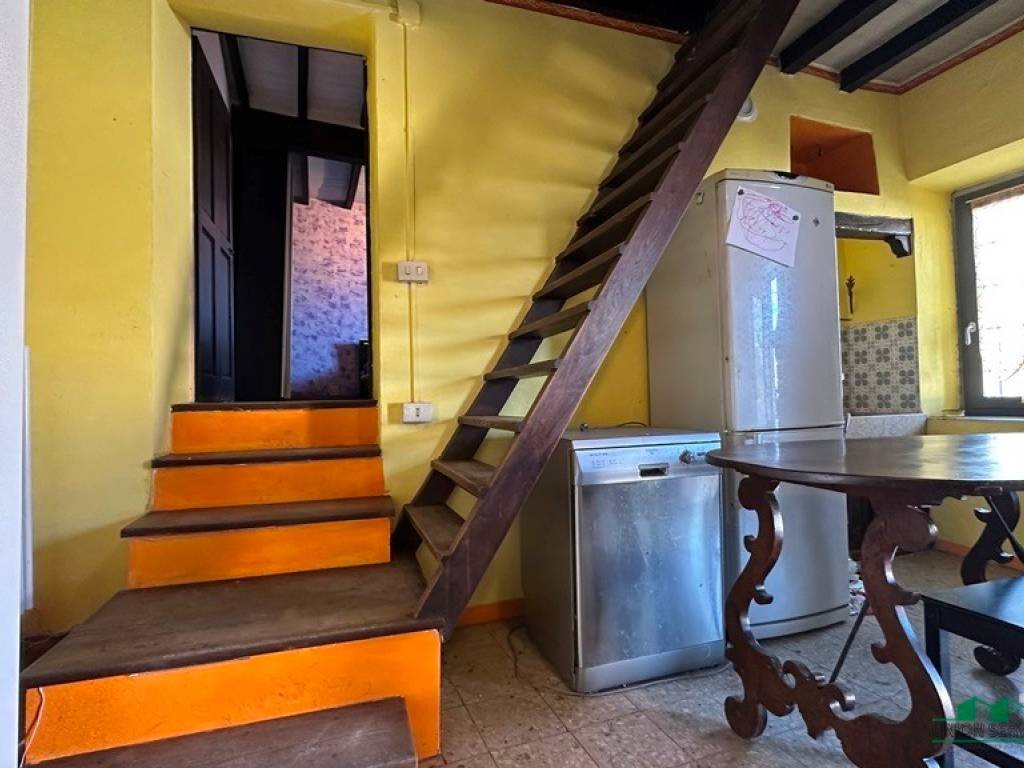 casa indipendente in vendita a Langhirano in zona Tordenaso