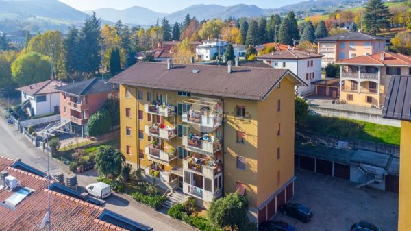 appartamento in vendita a Langhirano